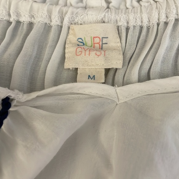 #118, Surf Gypsy White Flutter Sleeve Blouse with Tie Front, size M - Picture 3 of 3